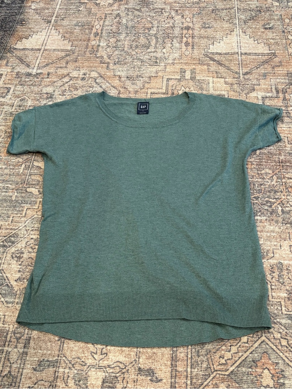 GAP Short Sleeve Knit Top in Sage Green